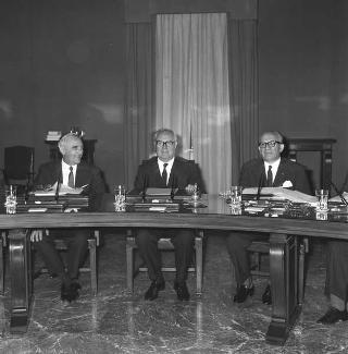 Il Presidente della Repubblica Giuseppe Saragat  durante la riunione del Consiglio Superiore della Magistratura, Palazzo dei Marescialli