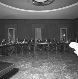 Il Presidente della Repubblica Giuseppe Saragat  durante la riunione del Consiglio Superiore della Magistratura, Palazzo dei Marescialli