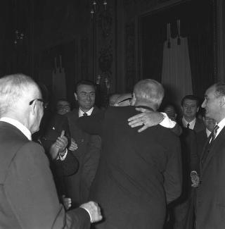 Udienza con il Presidente della Repubblica Giuseppe Saragat  con una delegazione dei partecipanti al Congresso Costituente del nuovo Partito PSI-PSDI