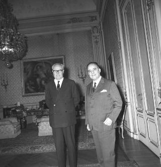 Il Presidente della Repubblica Giuseppe Saragat con Urbano Cioccetti, Presidente dell'Ente nazionale di previdenza per i dipendenti da enti di diritto pubblico