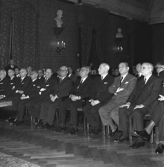 Il Presidente della Repubblica Giuseppe Saragat per le celebrazioni del centenario della nascita di Benedetto Croce, Accademia Nazionale dei Lincei. Palazzo Corsini