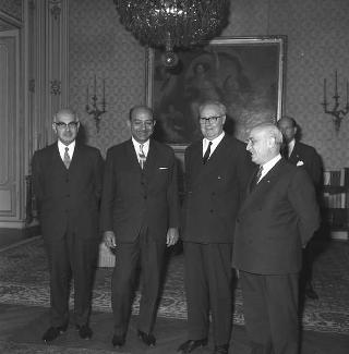 Il Presidente della Repubblica Giuseppe Saragat  con Mahmud Riad, Ministro degli esteri della RAU, e l'on. Amintore Fanfani, Ministro degli esteri