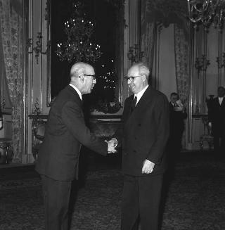 Ricevimento delle Alte Cariche dello Stato e del Corpo Diplomatico per la tradizionale presentazione degli auguri di Natale e Capodanno al Presidente della Repubblica Giuseppe Saragat