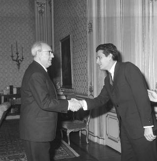 Il Presidente della Repubblica Giuseppe Saragat riceve in udienza Ahmed Taleb, Ministro dell'educazione della Repubblica Algerina Democratica e Popolare