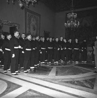 Visita al Palazzo del Quirinale degli allievi dell'Accademia navale di Livorno e udienza con il Presidente della Repubblica Giuseppe Saragat
