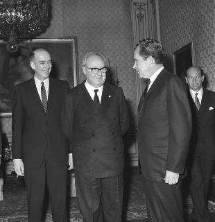 Il Presidente della Repubblica Giuseppe Saragat riceve in visita privata Richard Nixon, ex Vice Presidente degli Stati Uniti (USA)
