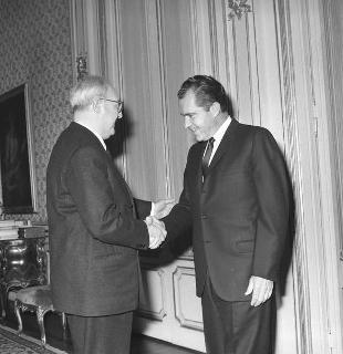 Il Presidente della Repubblica Giuseppe Saragat riceve in visita privata Richard Nixon, ex Vice Presidente degli Stati Uniti (USA)