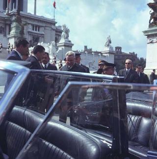 Visita di Stato di Edward Ochab, Presidente del Consiglio di Stato della Repubblica Popolare di Polonia