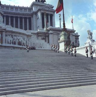 Visita di Stato di Edward Ochab, Presidente del Consiglio di Stato della Repubblica Popolare di Polonia