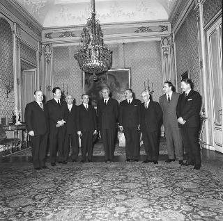 Il Presidente della Repubblica Giuseppe Saragat incontra Gilberto Bernabei, Presidente dell'Ente nazionale gente dell'aria, con il Comitato coordinatore del Convegno su "I problemi del lavoro nell'aviazione civile"