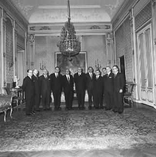 Il Presidente della Repubblica Giuseppe Saragat riceve in udienza Amerigo Petrucci, Presidente dell'Associazione nazionale dei comuni italiani (ANCI), con il nuovo Comitato esecutivo