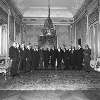 Il Presidente della Repubblica Giuseppe Saragat riceve in udienza Arrigo Boldrini, Presidente dell'Associazione nazionale partigiani d'Italia, con il Comitato nazionale