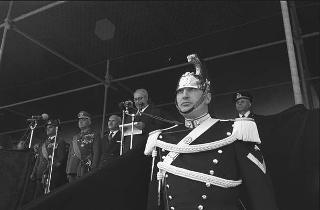 Intervento del Presidente della Repubblica Giuseppe Saragat  al giuramento collettivo di reclute delle tre Forze Armate Roma, Piazza di Siena
