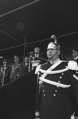 Intervento del Presidente della Repubblica Giuseppe Saragat  al giuramento collettivo di reclute delle tre Forze Armate Roma, Piazza di Siena