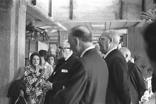 Visita del Presidente Saragat alla Fondazione "Giuseppina Saragat" con Luigi Antonini e un gruppo di sindacalisti italo-americani. Anzio (Roma)