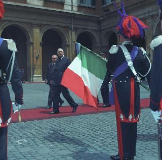 Visita privata del Presidente della Repubblica Francese Charles De Gaulle per la cerimonia in Campidoglio nel X anniversario della firma dei Trattati istitutivi della CEE