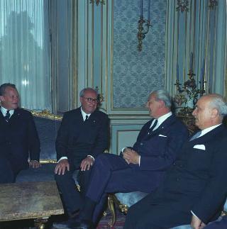 Incontro del Presidente della Repubblica Giuseppe Saragat con Kurt Georg Kiesinger, Cancelliere Federale della Repubblica di Germania, con Willy Brandt, Ministro degli esteri tedesco, e Amintore Fanfani, Ministro degli esteri