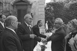 Ricevimento offerto nei giardini del Quirinale a personalità del mondo della cultura, dell'arte e del lavoro per la Festa della Repubblica