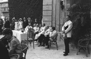 Ricevimento offerto nei giardini del Quirinale a personalità del mondo della cultura, dell'arte e del lavoro per la Festa della Repubblica