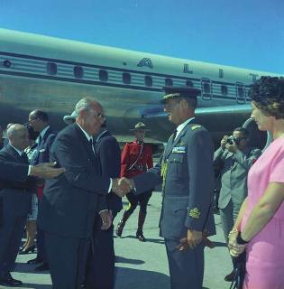 Visita di Stato del Presidente Giuseppe Saragat e del Ministro degli esteri Amintore Fanfani in Canada, Australia e Stati Uniti con soste di riposo a Tahiti, Nandi, Singapore e Ceylon (11 settembre - 3 ottobre 1967). Canada