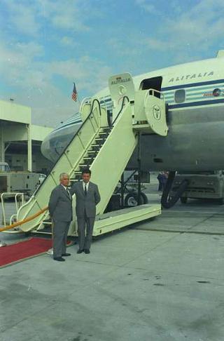 Visita di Stato del Presidente Giuseppe Saragat e del Ministro degli esteri Amintore Fanfani in Canada, Australia e Stati Uniti con soste di riposo a Tahiti, Nandi, Singapore e Ceylon (11 settembre - 3 ottobre 1967). Tahiti