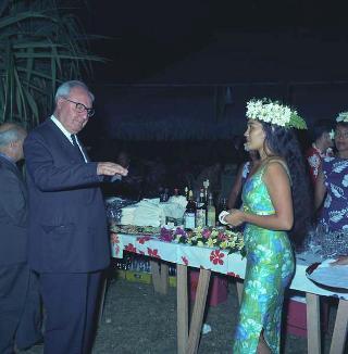 Visita di Stato del Presidente Giuseppe Saragat e del Ministro degli esteri Amintore Fanfani in Canada, Australia e Stati Uniti con soste di riposo a Tahiti, Nandi, Singapore e Ceylon (11 settembre - 3 ottobre 1967). Tahiti