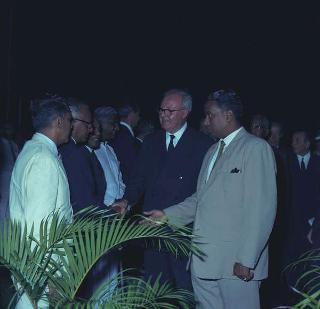 Visita di Stato del Presidente Giuseppe Saragat e del Ministro degli esteri Amintore Fanfani in Canada, Australia e Stati Uniti con soste di riposo a Tahiti, Nandi, Singapore e Ceylon (11 settembre - 3 ottobre 1967). Tahiti
