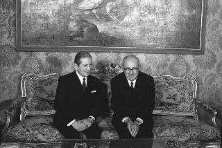 G. Borg Olivier, Primo Ministro e Ministro degli affari esteri di Malta