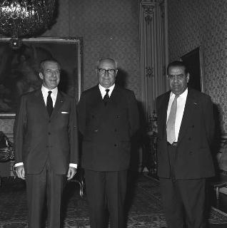 Il Presidente della Repubblica Giuseppe Saragat con Fulvio Bracco, e Giuseppe Lupis