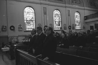 New York, Funerali di Luigi Antonini, Presidente del Consiglio italo-americano del lavoro. Corona del Presidente della Repubblica Giuseppe Saragat.