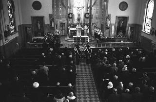 New York, Funerali di Luigi Antonini, Presidente del Consiglio italo-americano del lavoro. Corona del Presidente della Repubblica Giuseppe Saragat.