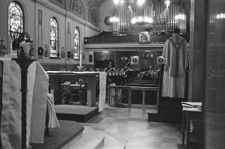 New York, Funerali di Luigi Antonini, Presidente del Consiglio italo-americano del lavoro. Corona del Presidente della Repubblica Giuseppe Saragat.