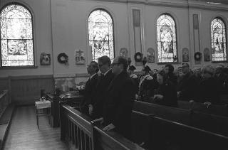 New York, Funerali di Luigi Antonini, Presidente del Consiglio italo-americano del lavoro. Corona del Presidente della Repubblica Giuseppe Saragat.