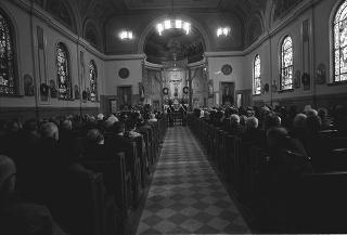 New York, Funerali di Luigi Antonini, Presidente del Consiglio italo-americano del lavoro. Corona del Presidente della Repubblica Giuseppe Saragat.