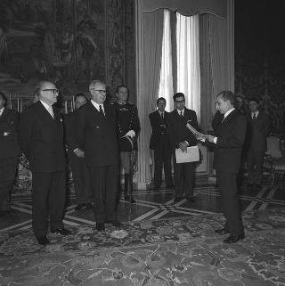 Avv. Giacinto Froggio Francica, Presidente del "Brutium", con i componenti il Comitato direttivo e gli esponenti delle comunità calabresi nel mondo, in occasione della 3^ edizione della "Festa dei calabresi nel mondo"