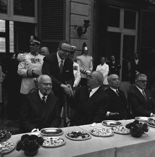 Ricevimento offerto dal Presidente della Repubblica Giuseppe Saragat in occasione dell'anniversario della Fondazione della Repubblica