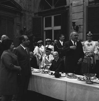 Ricevimento offerto dal Presidente della Repubblica Giuseppe Saragat in occasione dell'anniversario della Fondazione della Repubblica