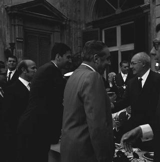 Ricevimento offerto dal Presidente della Repubblica Giuseppe Saragat in occasione dell'anniversario della Fondazione della Repubblica
