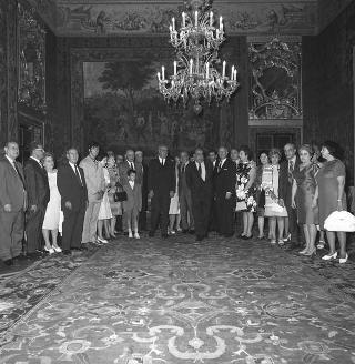 Il Presidente della Repubblica Giuseppe Saragat  con Salvatore Noto, nuovo Segretario generale della Locale 89,  e Giuseppe Lupis, Ministro della marina mercantile