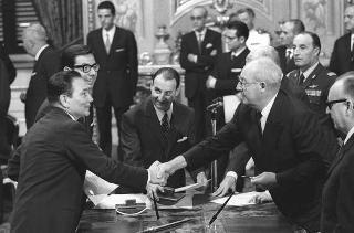 Il Presidente della Repubblica Giuseppe Saragat  durante la cerimonia di Giuramento dei ministri del II Governo Rumor