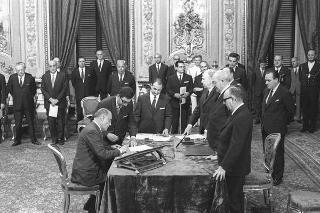 Il Presidente della Repubblica Giuseppe Saragat  durante la cerimonia di Giuramento dei ministri del II Governo Rumor