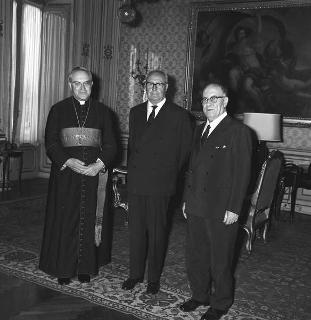 Il Presidente della Repubblica Giuseppe Saragat  con Sua Eminenza Reverendissima il Cardinale Sebastiano Baggio per il giuramento di rito