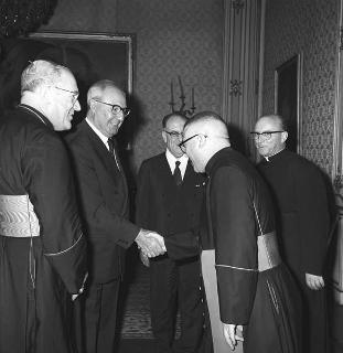 Il Presidente della Repubblica Giuseppe Saragat  con Sua Eminenza Reverendissima il Cardinale Sebastiano Baggio per il giuramento di rito