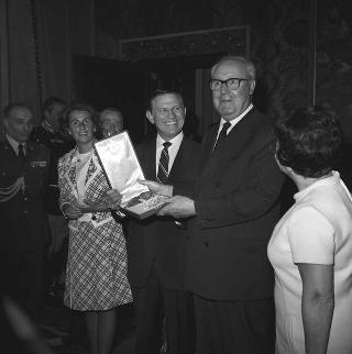 Udienza del Presidente della Repubblica Giuseppe Saragat con John Volpe Ministro dei trasporti degli Stati Uniti e colazione offerta in suo onore