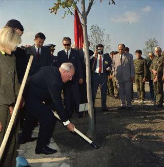 Visita ufficiale del Presidente della Repubblica Giuseppe Saragat accompagnato dall'on. Aldo Moro, Ministro degli Esteri, nella Repubblica Federativa di Jugoslavia (Belgrado, Zagabria, Lubiana), 2-6 ottobre 1969