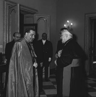 Sua Eccellenza Rev.ma Mons. Giuliano Agresti, nuovo arcivescovo di Spoleto: giuramento di rito