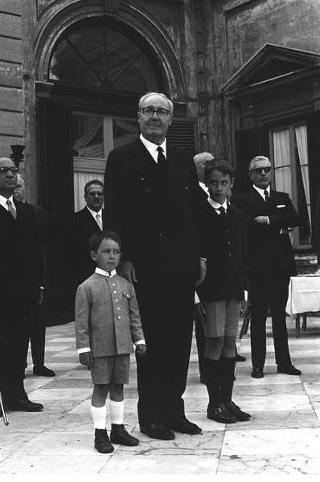 Ricevimento offerto dal Presidente Giuseppe Saragat in occasione della Festa della Repubblica