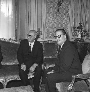 Il Presidente della Repubblica Giuseppe Saragat incontra  Abba Eban, Ministro degli affari esteri di Israele, con l'on. Aldo Moro, Ministro degli esteri