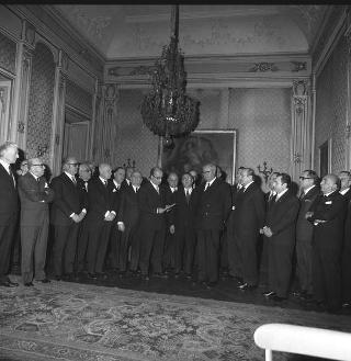 I Governatori del Distretto 108/ITALY dei Lions International, con una rappresentanza del sodalizio, in occasione del 20° anniversario della fondazione del primo Club in Italia in visita di omaggio al Presidente della Repubblica Giuseppe Saragat