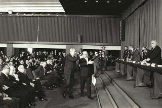 Visita ufficiale del Presidente della Repubblica Saragat a Milano in occasione dell'inaugurazione della XLIX Fiera Campionaria Internazionale